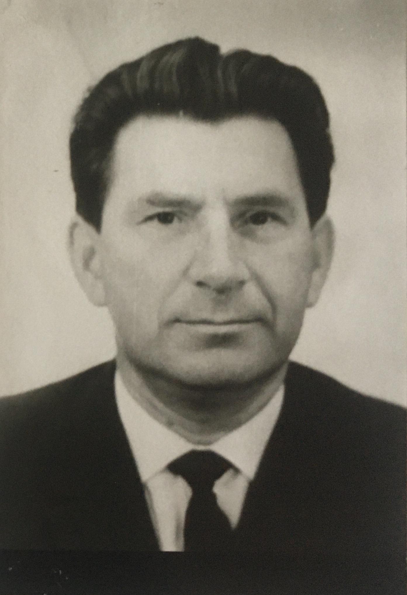 Евгений  Николаевич Борисов