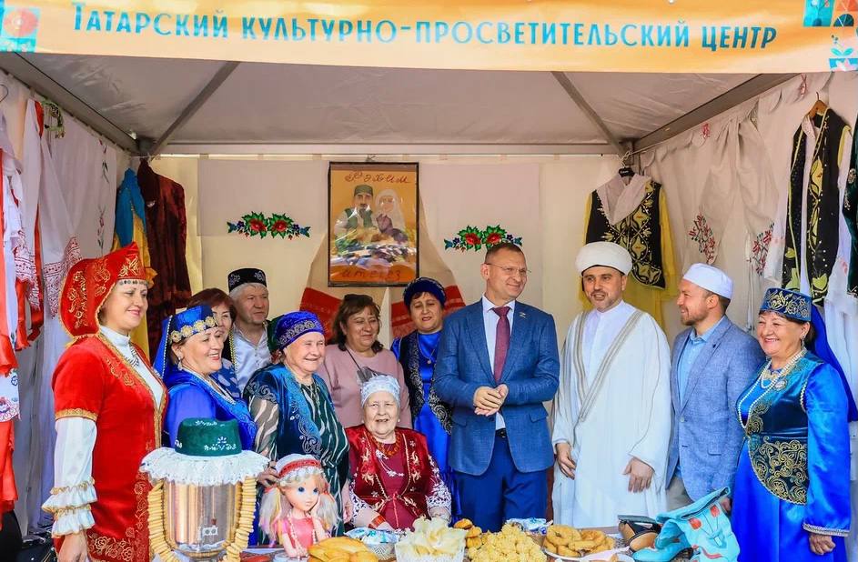 12 июня в День России в Балашихе проходит VII Московский областной Фестиваль национальных культур «Подмосковье — территория дружбы».