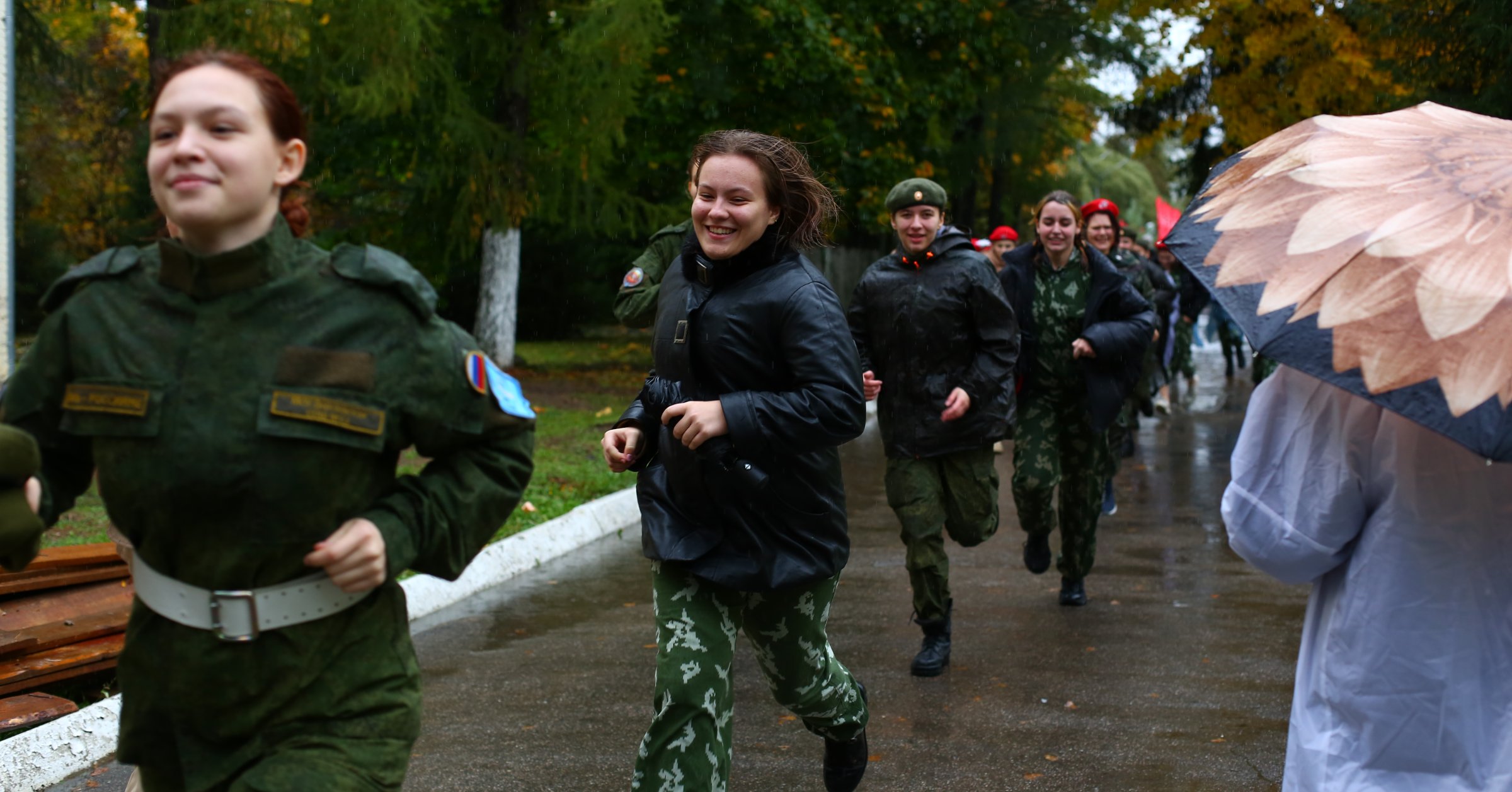 «Девушки в погонах» — ежегодная военно-патриотическая игра прошла в  Подмосковье / Администрация городского округа Ступино