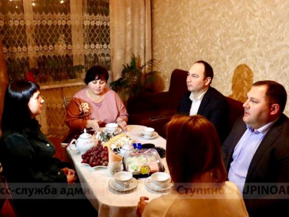 Глава городского округа Ступино встретился с семьей мобилизованного ступинца в преддверии Дня Героев Отечества