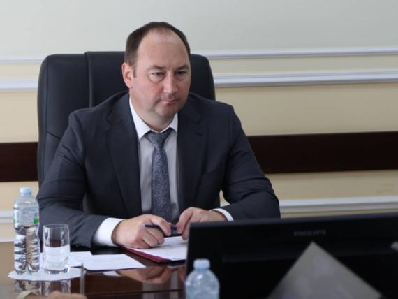Глава округа Сергей Мужальских провел общегородское совещание0207_4