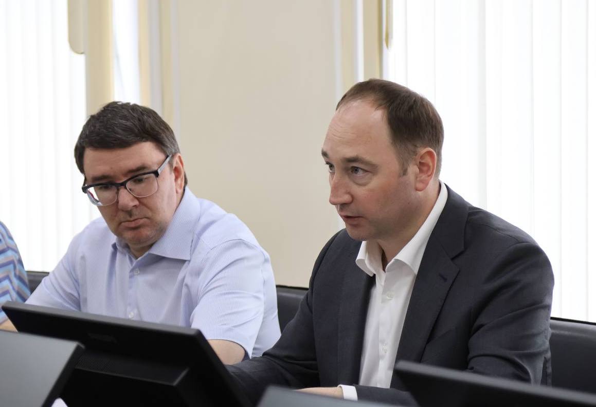 Инфраструктуру поселка для многодетных обсудили жители с главой округа3