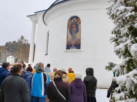 Новая мозаичная икона Пресвятой Богородицы «Знамение» украсила храм в Старой Кашире городского округа Ступино1