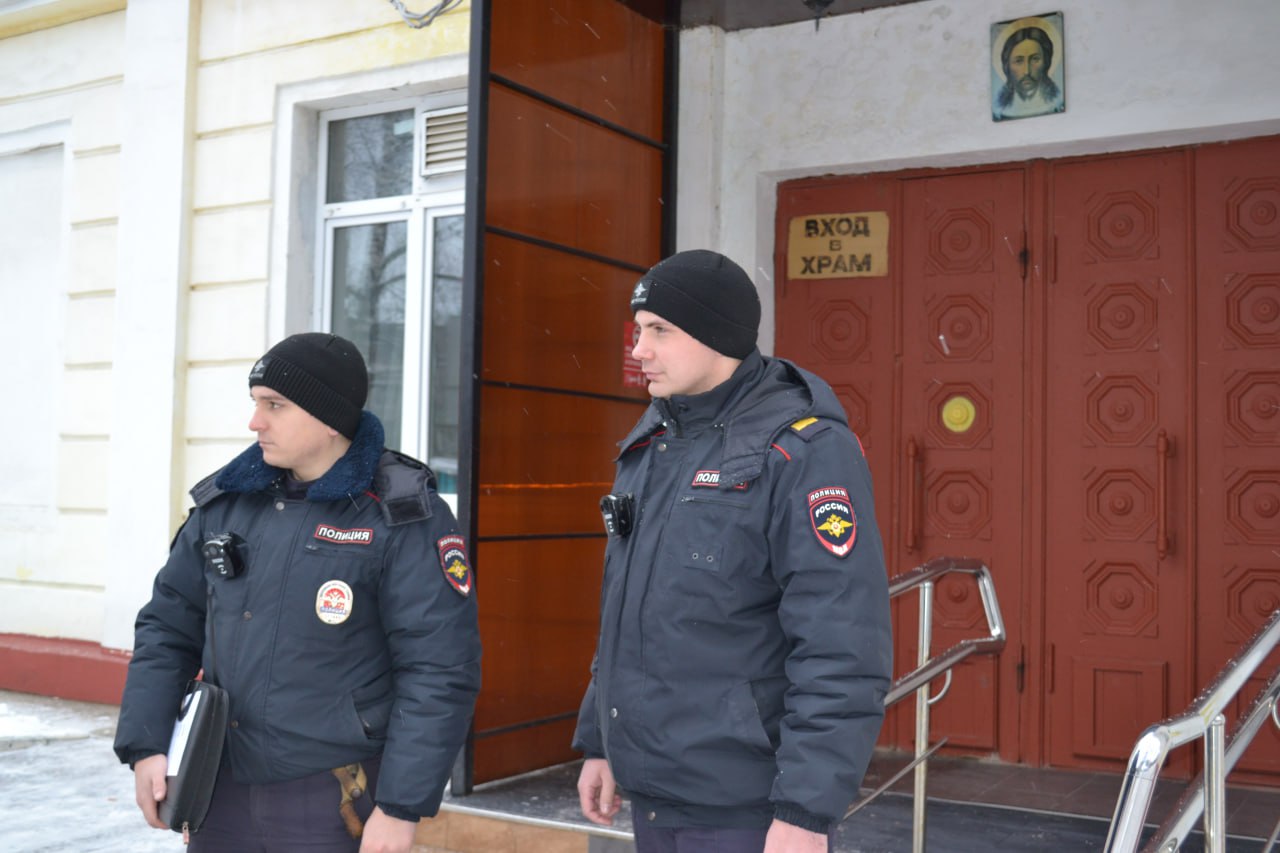Обеспечение охраны общественного порядка в период религиозных празднований Вербного воскресения, Пасхи и Красной горки25