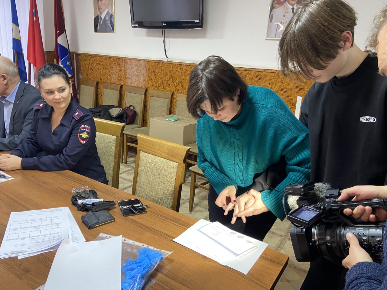 Полицейские в г.о.Ступино провели день открытых дверей для школьников /  Администрация городского округа Ступино