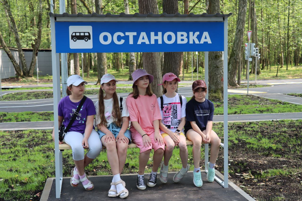 Современный автогородок открылся в ступинском парке Островского.