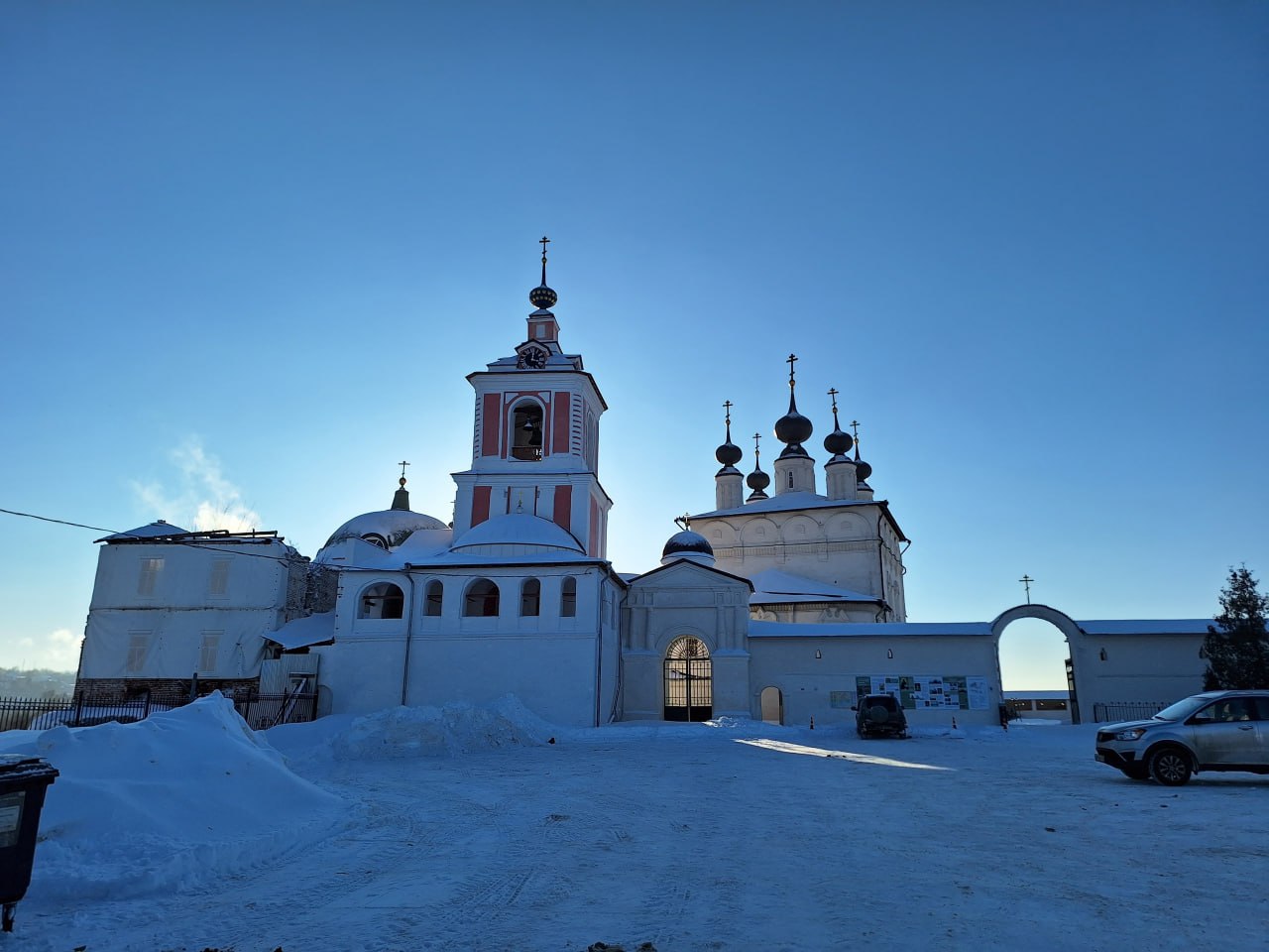 Учащиеся воскресной школы Вертоград посетили Свято-Троицкий Белопесоцкий монастырь4