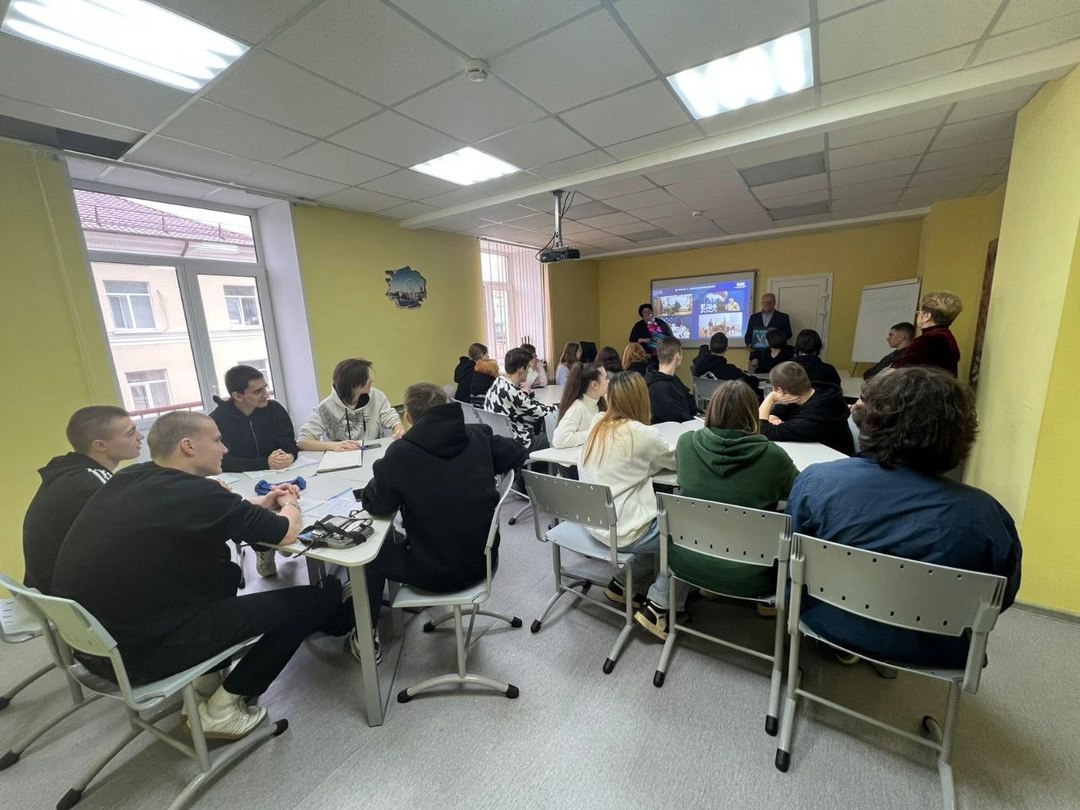 В муниципалитете продолжается проведение отчетной кампании о результатах депутатской деятельности в 2024 году Датский