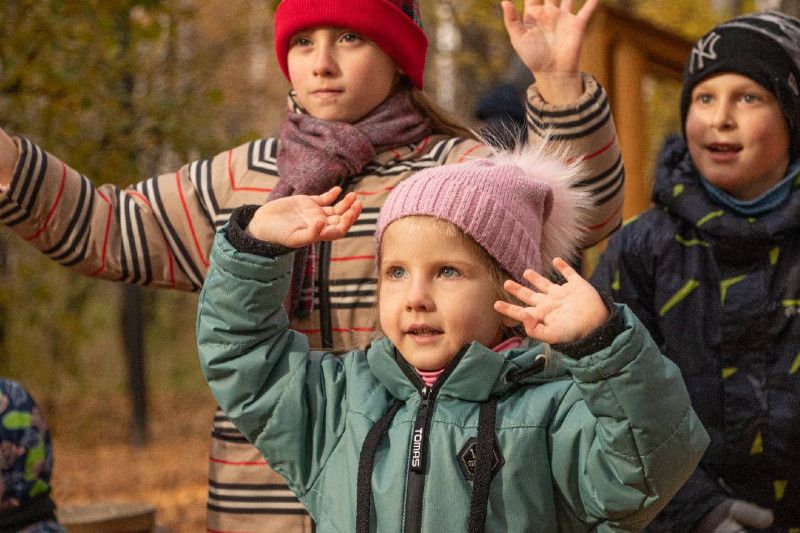 В школах Подмосковья начались осенние каникулы