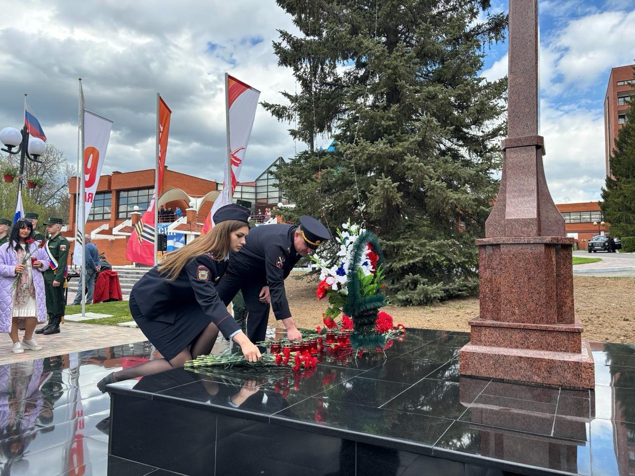 В Ступине полицейские приняли участие в церемонии открытия мемориала1