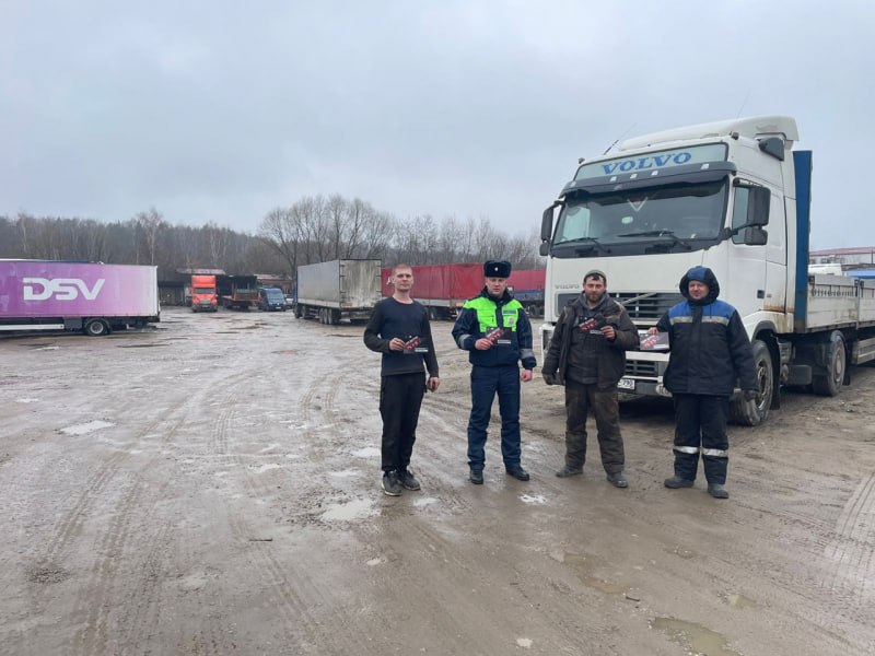 В Ступино полицейские присоединились к социальному раунду «Один щелчок спасает жизнь!»