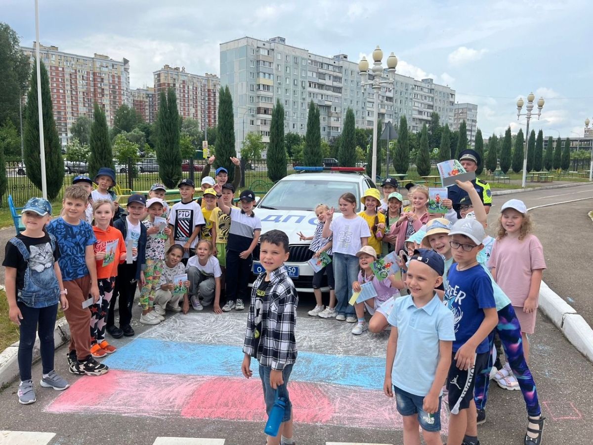 В Ступино полицейские провели практическое занятие с детьми / Администрация  городского округа Ступино