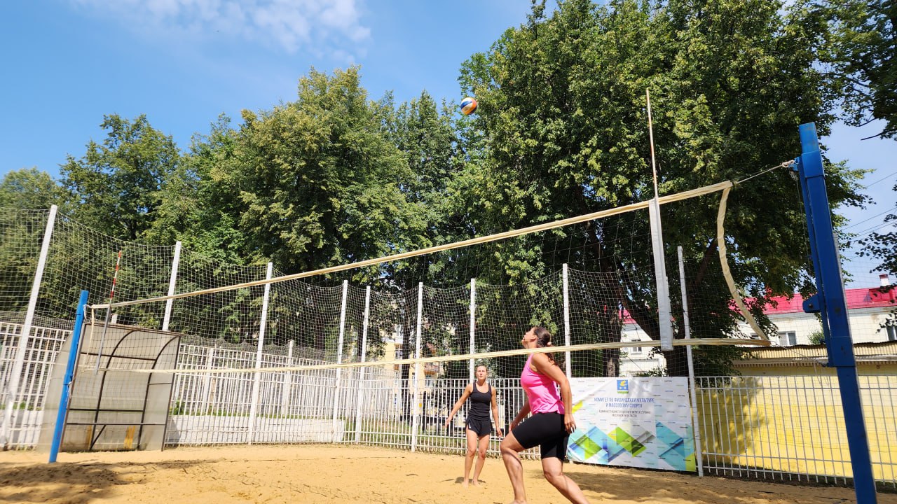 В Ступино завершился июльский открытый женский турнир по пляжному волейболу. 