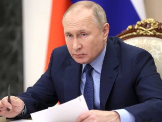 Владимир Путин подписал закон «Единой России»