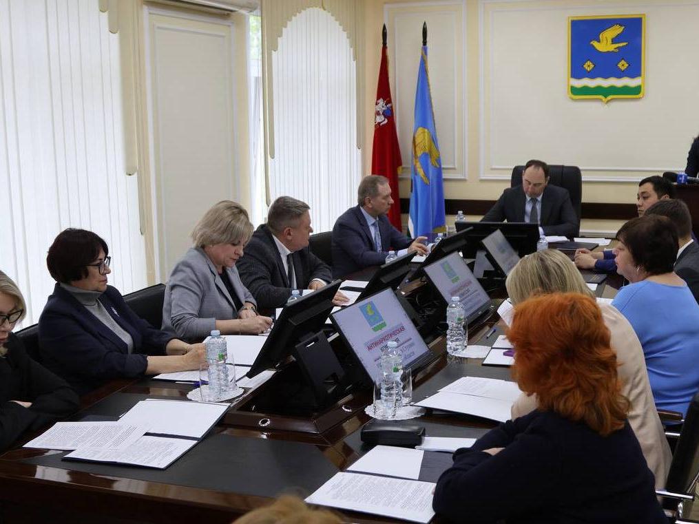 Заседание антинаркотической комиссии прошло под председательством главы городского округа Ступино Сергея Мужальских2205_1