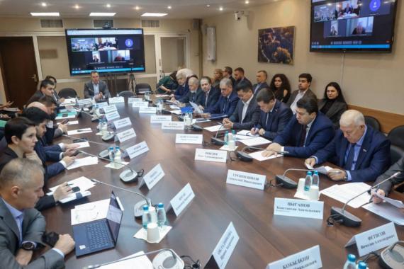 Александр Коган-Рассмотрены поправки ко второму чтению проекта федерального бюджета на 2026-2028 годы.