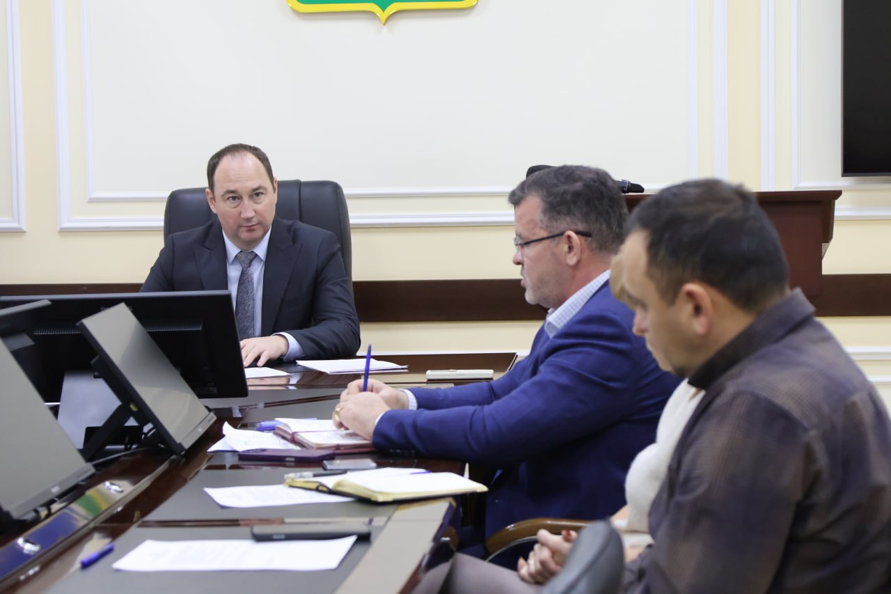 Глава округа Сергей Мужальских провёл «Час ЖКХ»1111