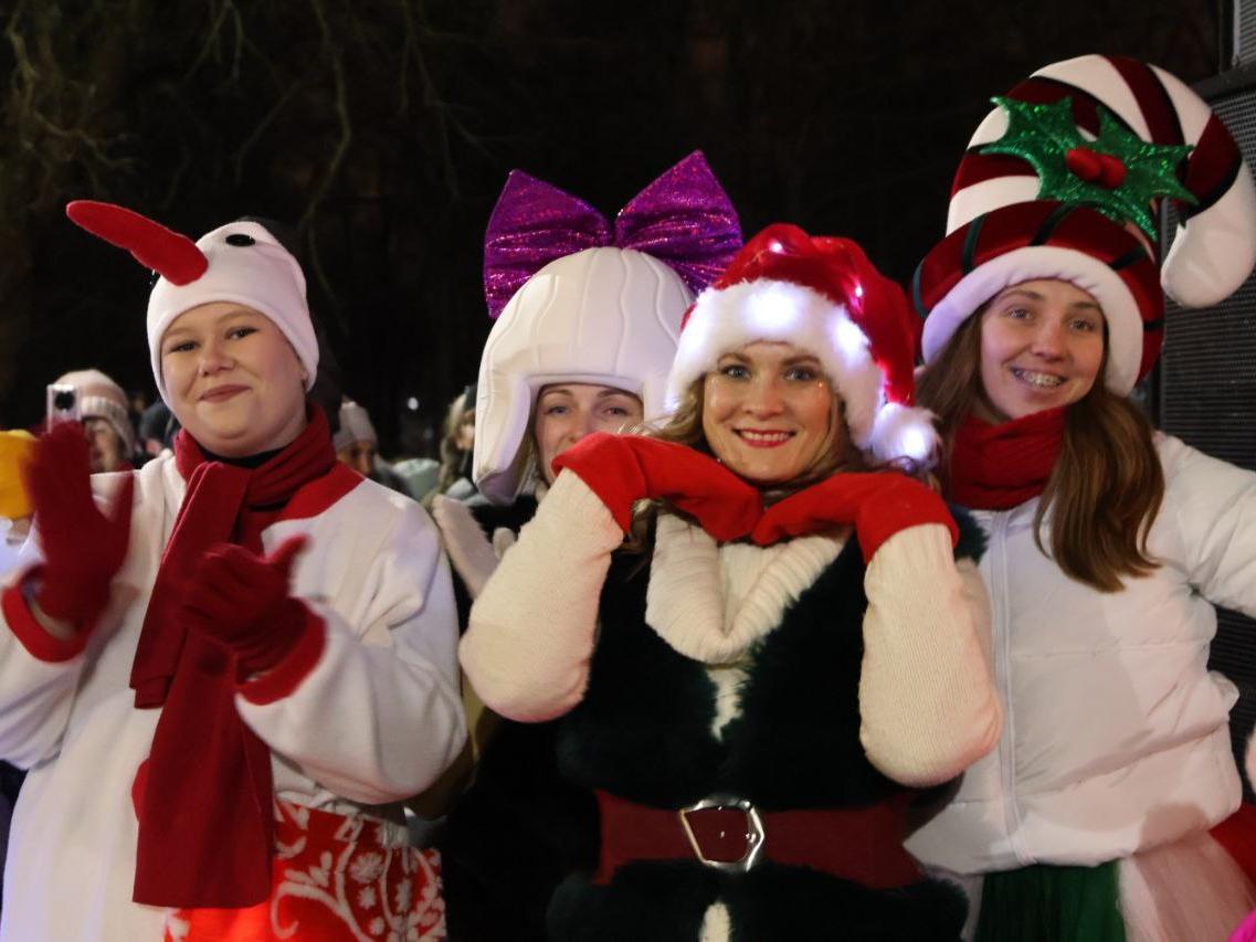 Открытие зимнего сезона прошло в парках городского округа Ступино. 01122025