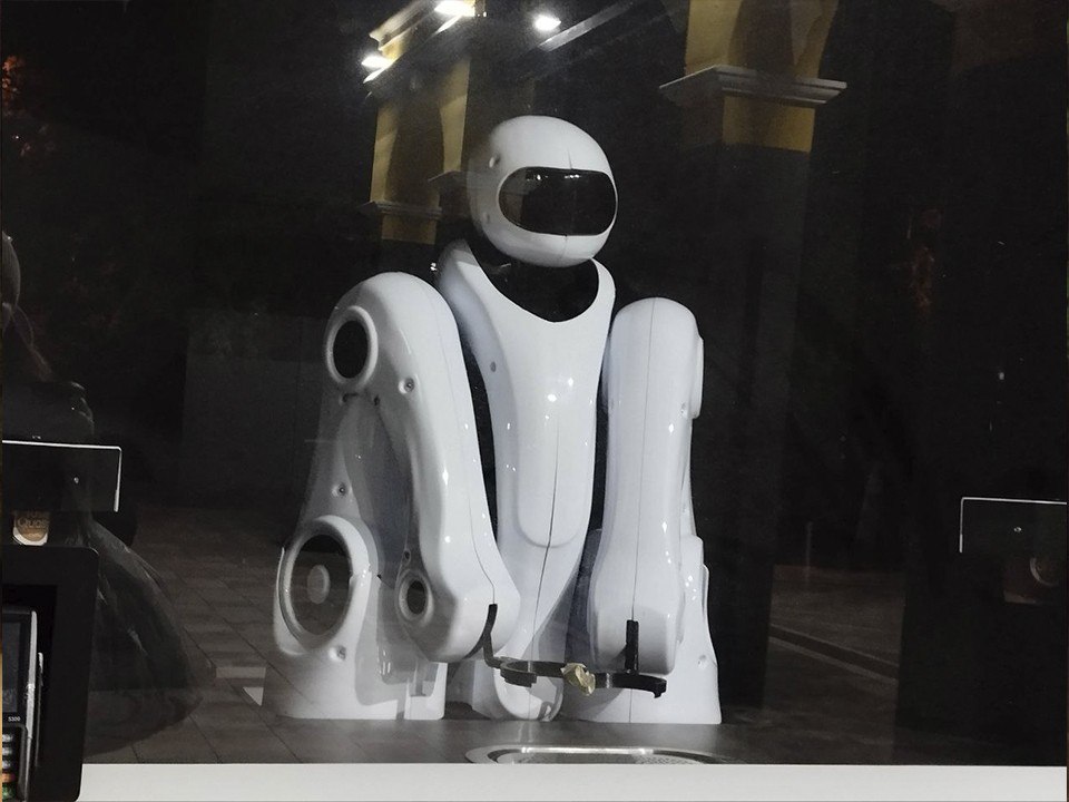 Робот-бариста начнет работать в ступинском парке Островского 