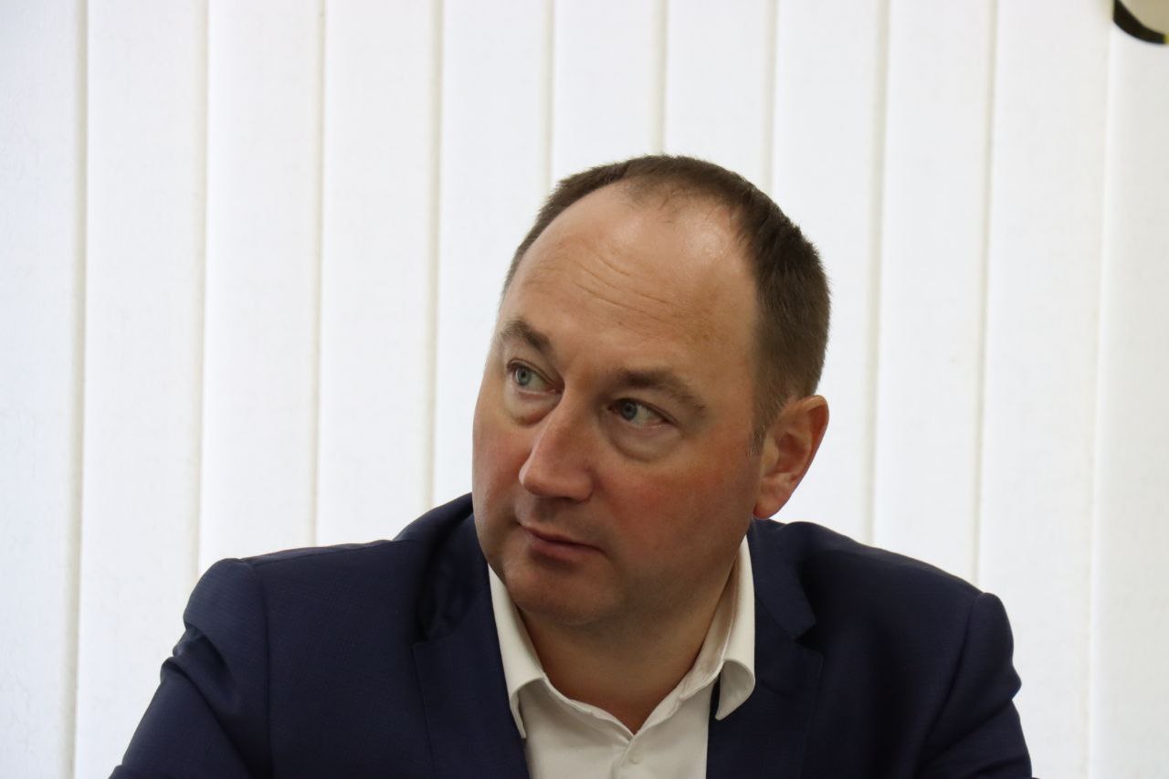 Руководитель муниципалитета Сергей Мужальских встретился с жителями1608