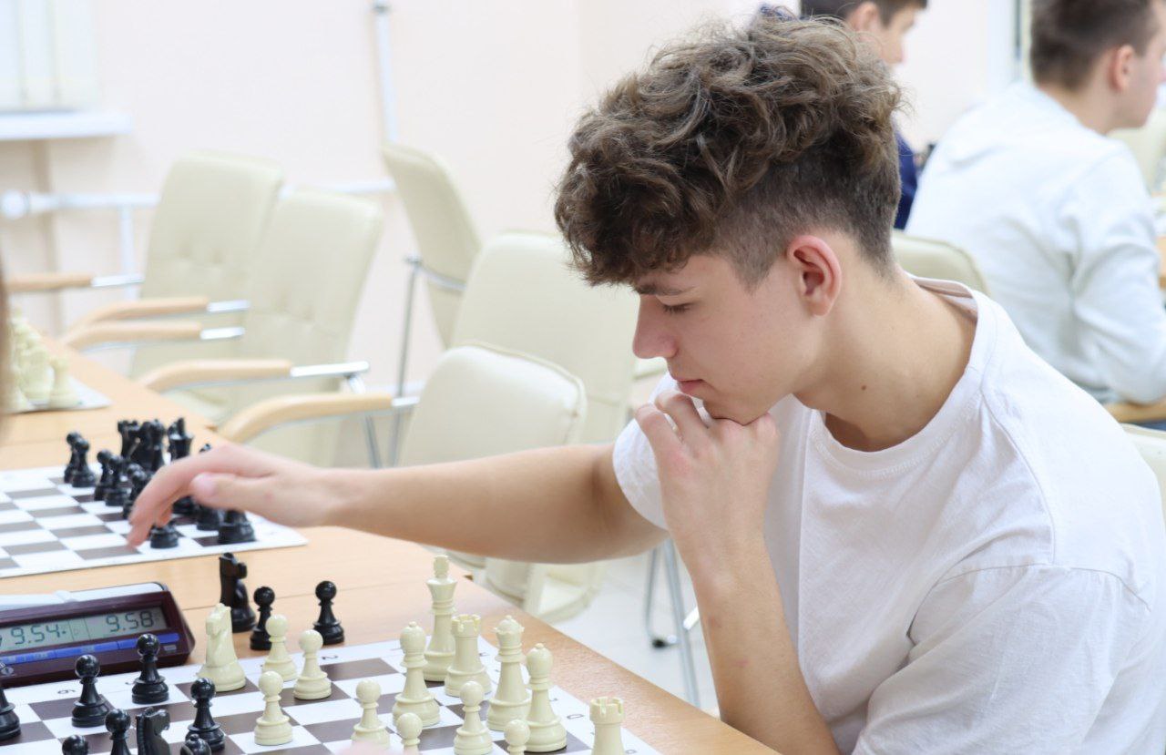 Сельские школы сразились на шахматной арене