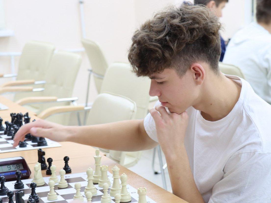 Сельские школы сразились на шахматной арене