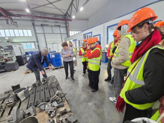 школьники из Ступино познакомились с современными профессиями в металлургии