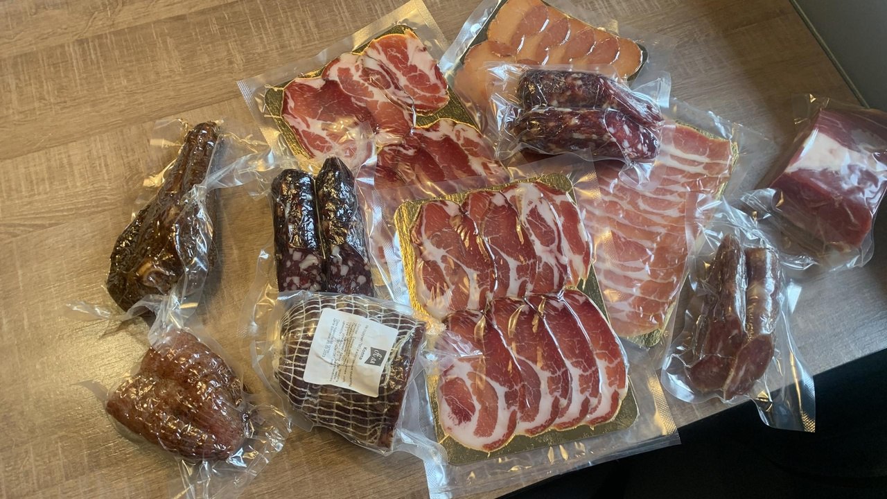 Ступинский повар-самоучка создал семейное производство мясных деликатесов