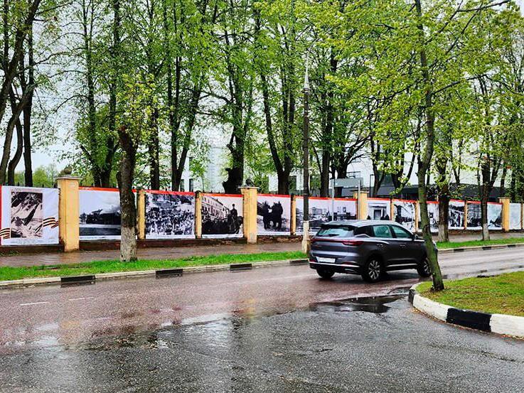 уличная выставка о становлении города