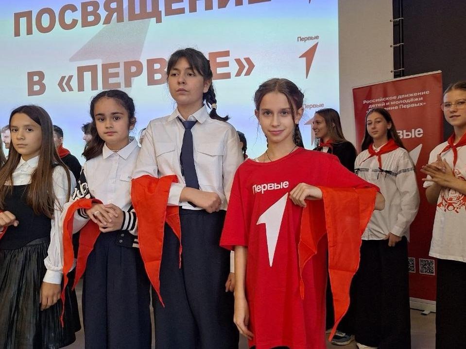 в Верзиловской школе приняли в «Движение Первых» три класса