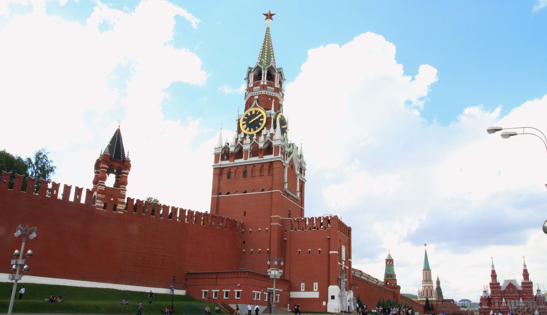 ФНС России наделена полномочиями по проведению анализа деятельности юридических лиц и индивидуальных предпринимателей