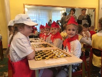 Лужниковский детский сад  «Вишенка» Лужниковский детский сад  «Вишенка»